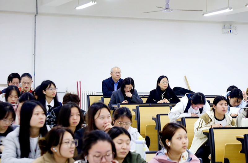 精准把脉思政课堂 赋能增效铸魂育人 | 全省高校秋季学期思政课“大听课 大调研”活动专家组莅临我校指导