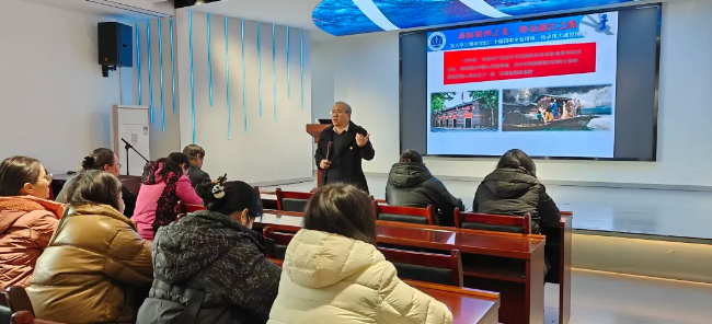 汲取建党精神伟力 照亮健康报国之路 | “中国共产党人精神谱系”宣讲团走进护理学院