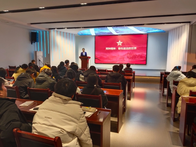 梁柯清同学宣讲2_20251217190600.jpg