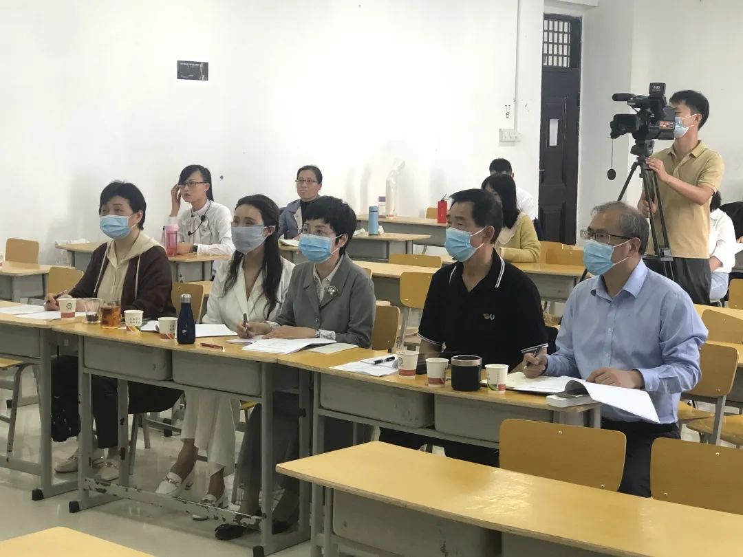 练兵提素养 课堂展风采|学校开展思政课大练兵活动