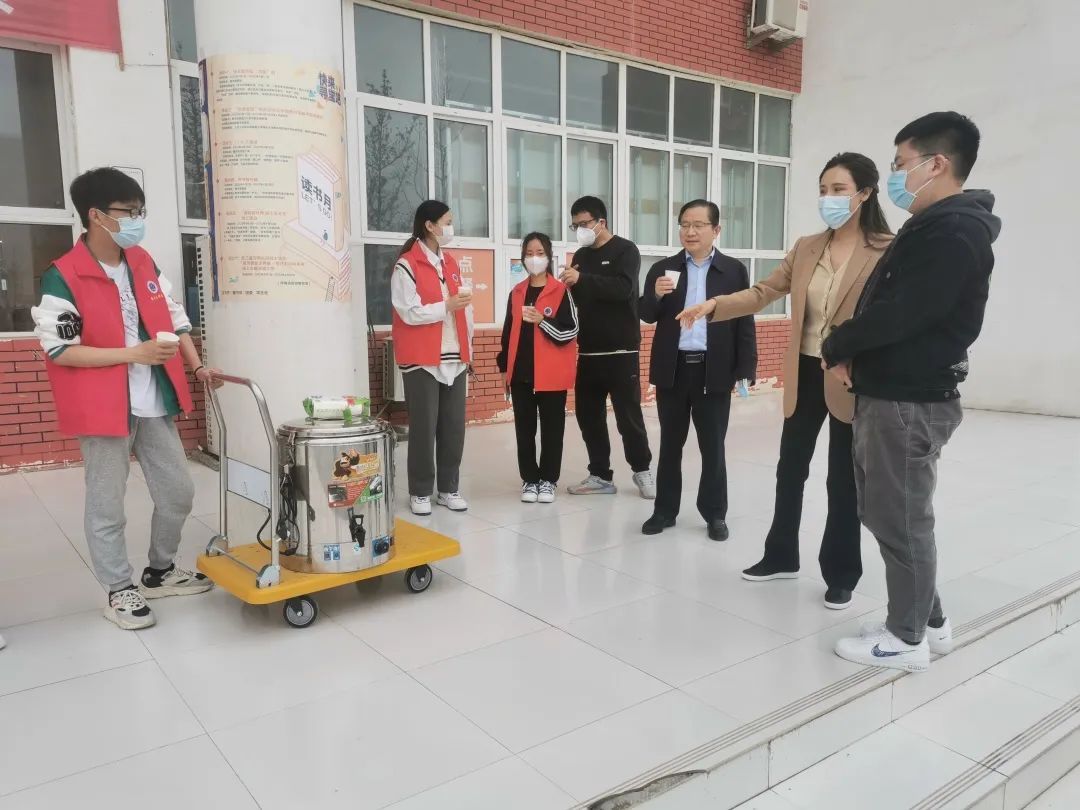 品爱心防疫茶 助抗疫护健康|康复系为全校师生送温暖