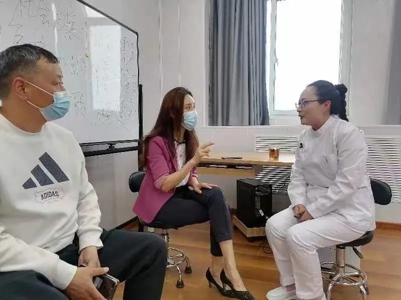 高艳丽1.jpg 高艳丽1.jpg